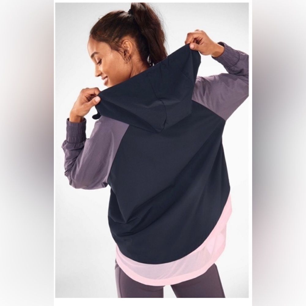Fabletics karen mesh hooded windbreaker women’s size M - Picture 2 of 8